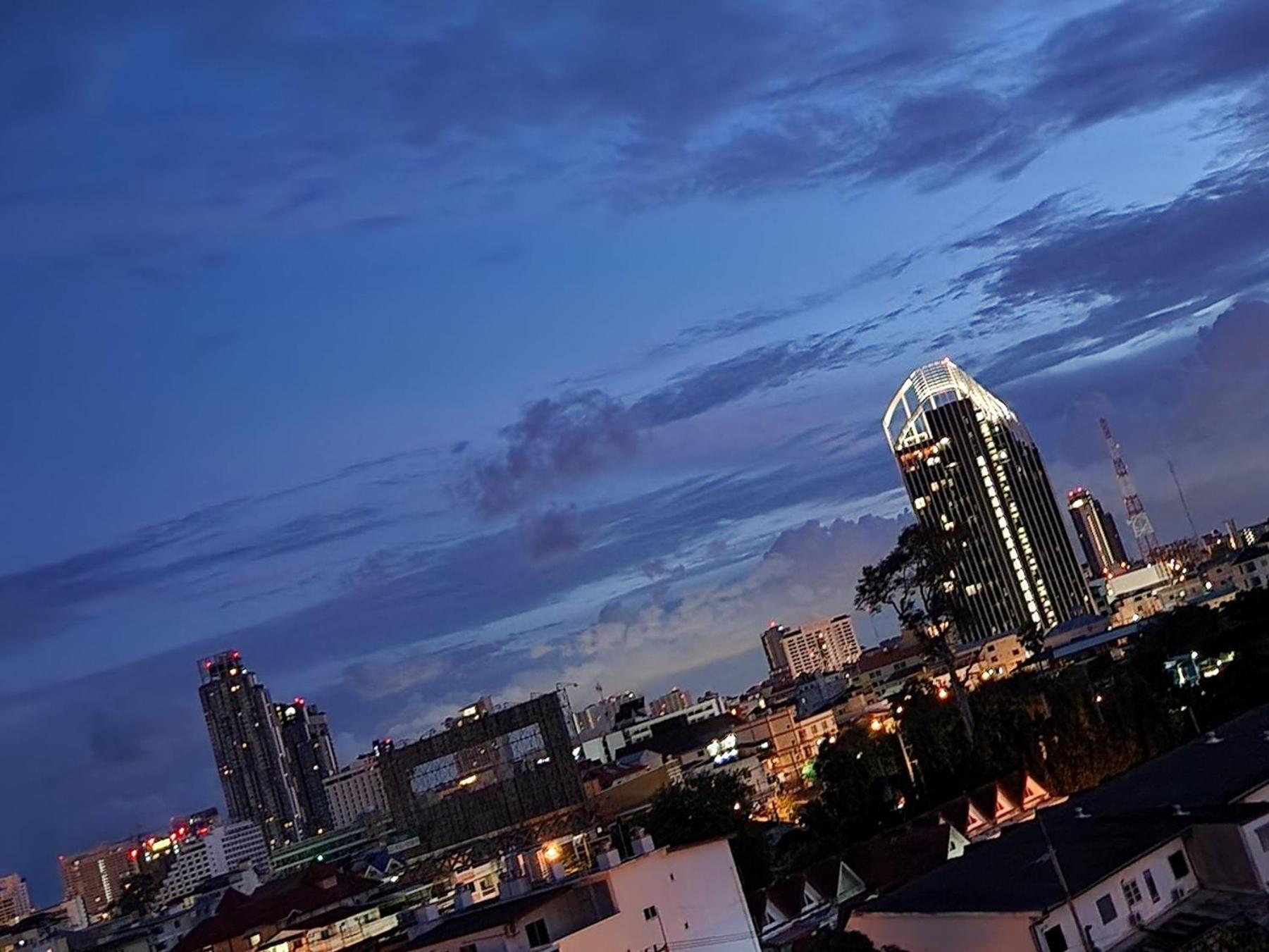 City Center Residentes Ccr Pattaya Y Екстериор снимка